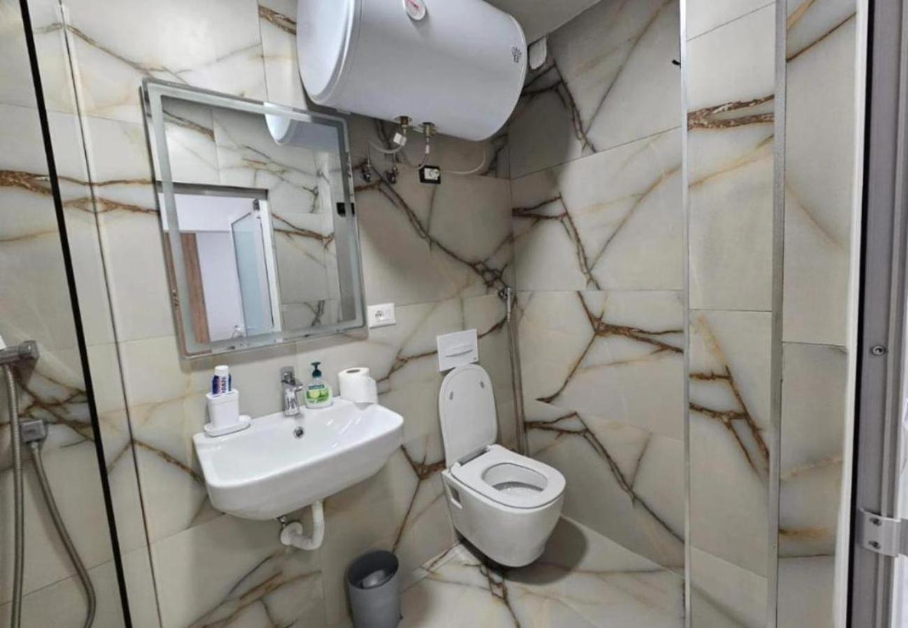 Kalpazo Myslym Shyri Apartment Tirana